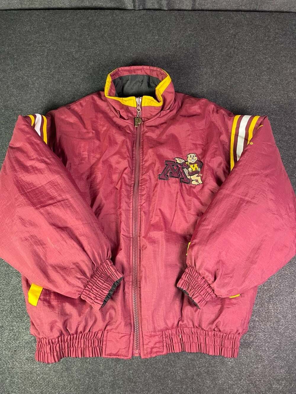 Vintage Pro Player Minnesota Gophers Reversible Jacket Size XG/XL